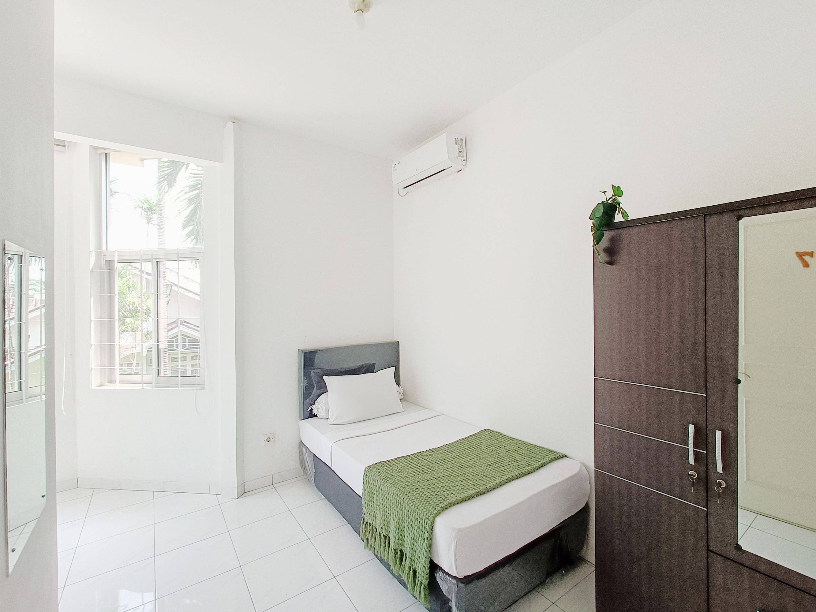Aries Prima House Karawaci
