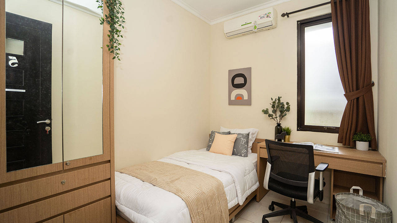 Rukita Pine Studento BSD